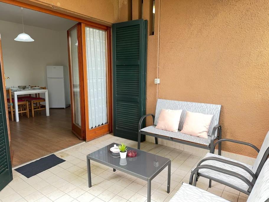 5' From Punta Gro Beach With Free Swimming Pool Sirmione Exterior foto