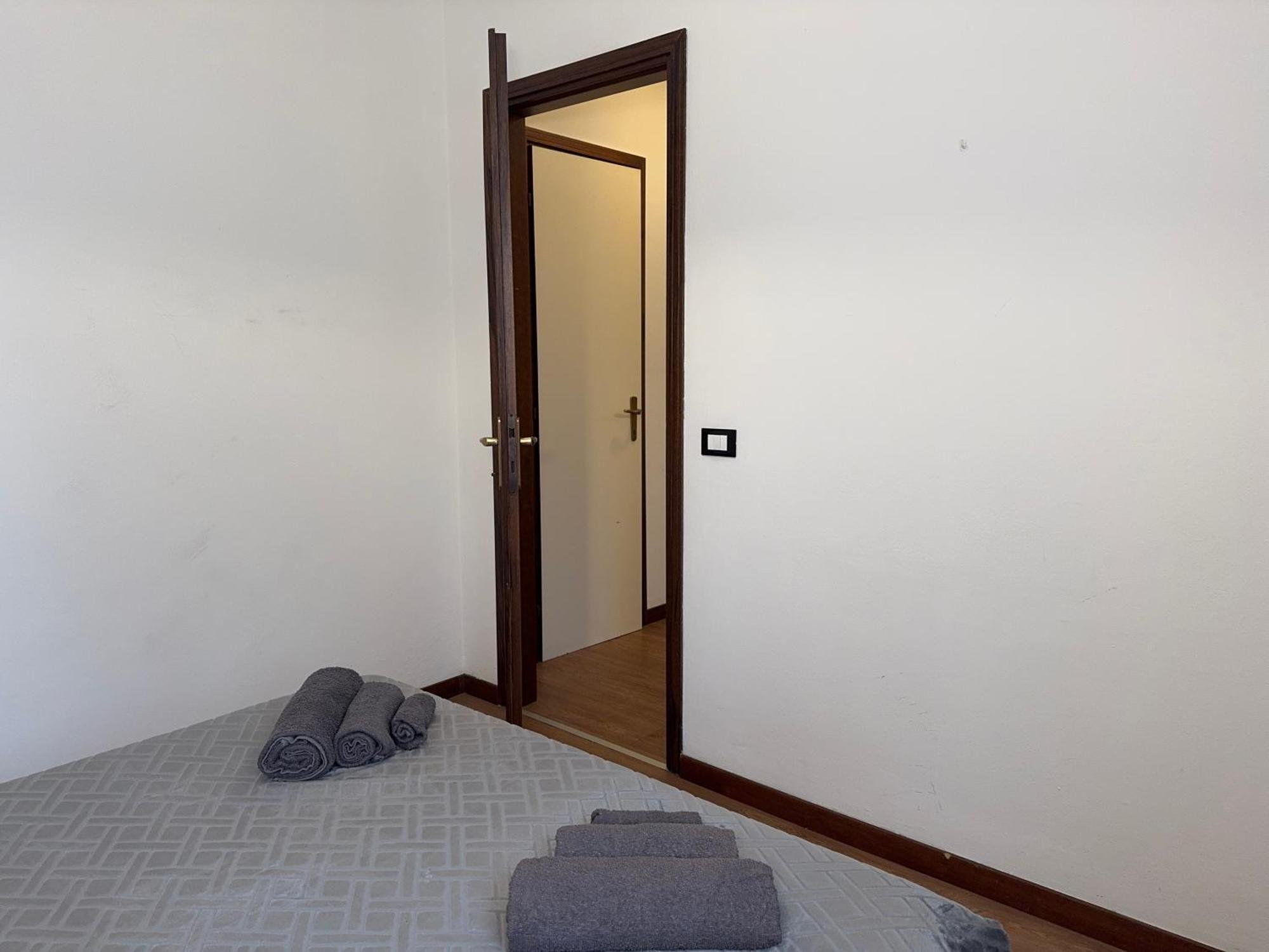 5' From Punta Gro Beach With Free Swimming Pool Sirmione Exterior foto